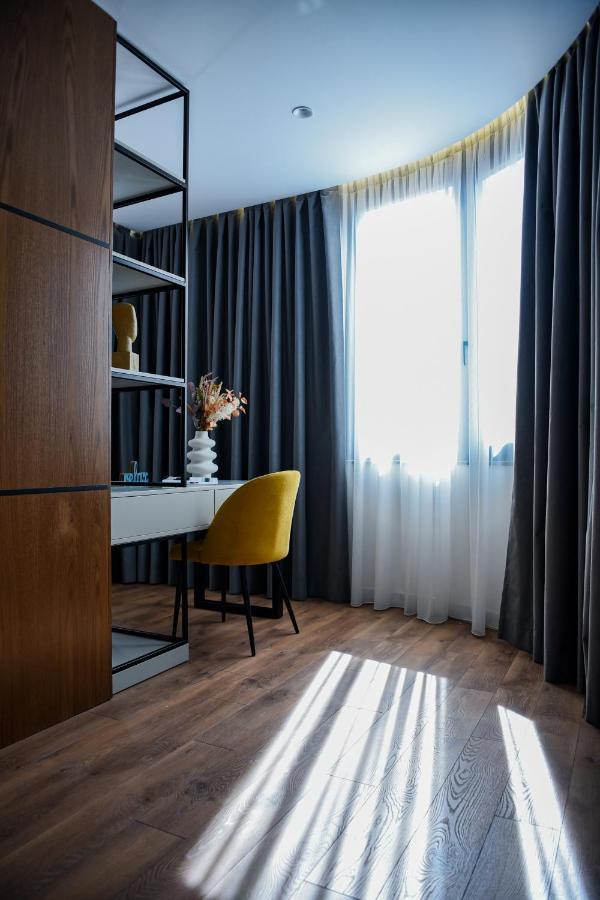 The Wilson Tirana Hotel Екстериор снимка